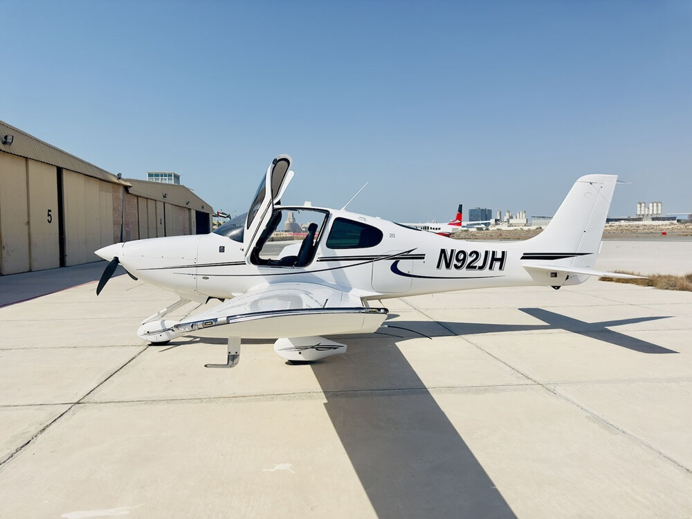 N92JH-9.jpg