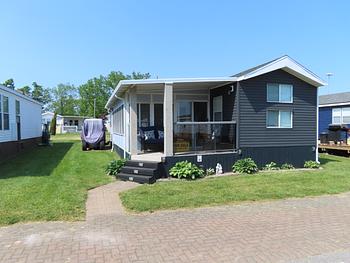 Thumbnail of mobile home
