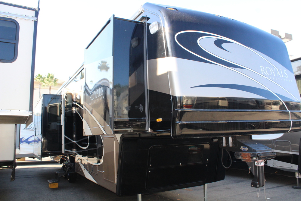 Photo of Rv