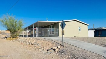 Thumbnail of mobile home