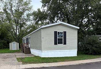 Thumbnail of mobile home