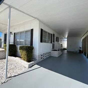 Thumbnail of mobile home