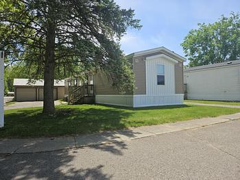 Thumbnail of mobile home