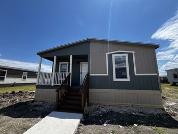 Thumbnail of mobile home