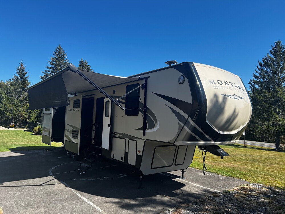 Photo of Rv