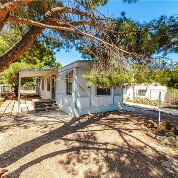 Thumbnail of mobile home