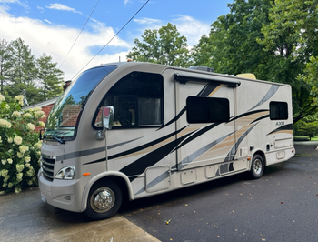 Thumbnail of RV