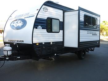 Thumbnail of RV