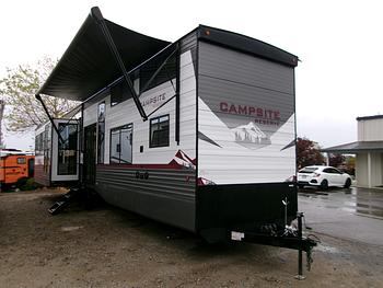 Thumbnail of RV