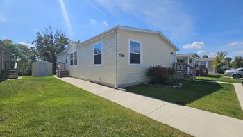 Thumbnail of mobile home