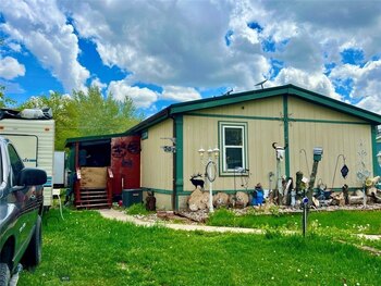 Thumbnail of mobile home