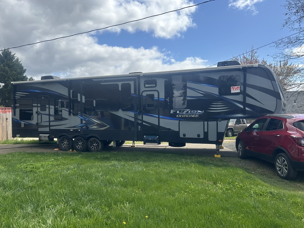 Photo of Rv