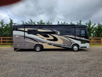 Thumbnail of RV