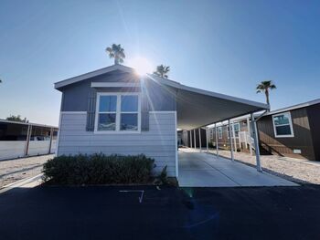 Thumbnail of mobile home