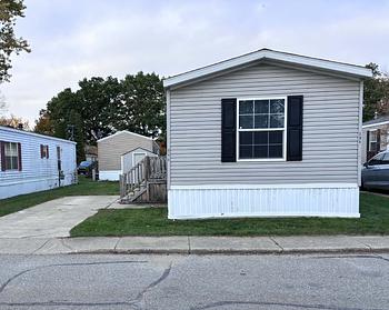 Thumbnail of mobile home