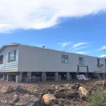 Thumbnail of mobile home