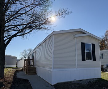 Thumbnail of mobile home