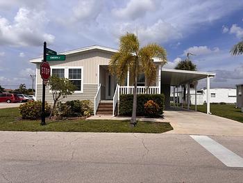 Thumbnail of mobile home