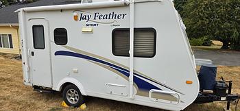 Thumbnail of RV