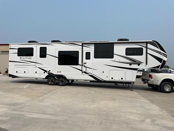 Thumbnail of RV