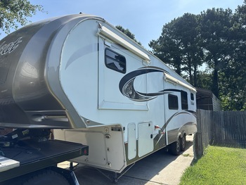 Thumbnail of RV