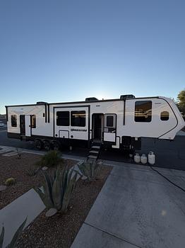 Thumbnail of RV