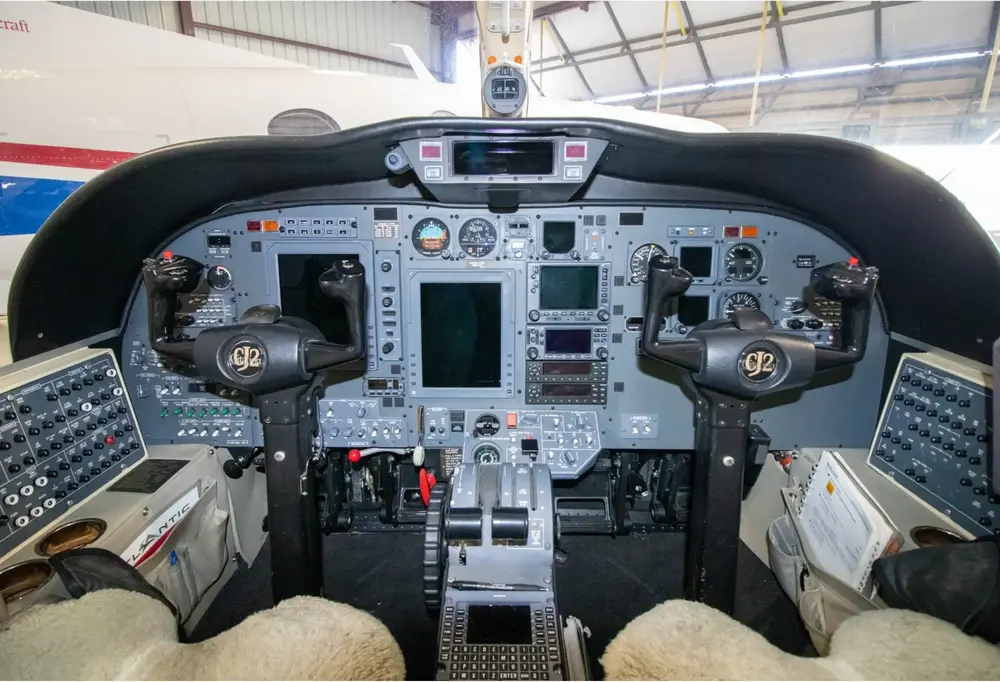 7526/cessna-citation-cj2-2002-flightmarket-id-7526-23066.webp