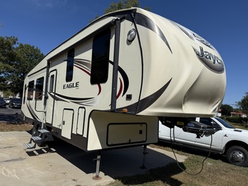 Thumbnail of RV