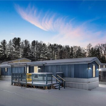 Thumbnail of mobile home
