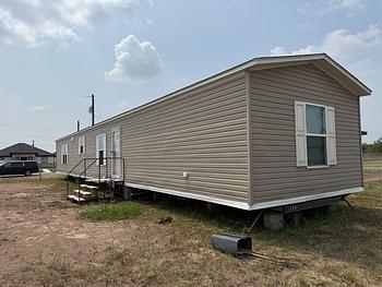 Thumbnail of mobile home