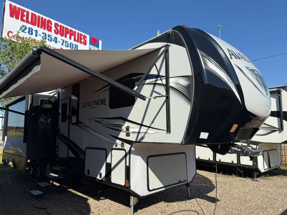 Photo of Rv