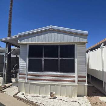 Thumbnail of mobile home