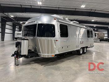 Thumbnail of RV