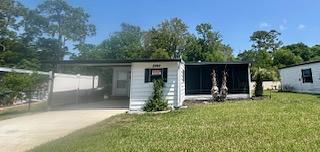 Thumbnail of mobile home