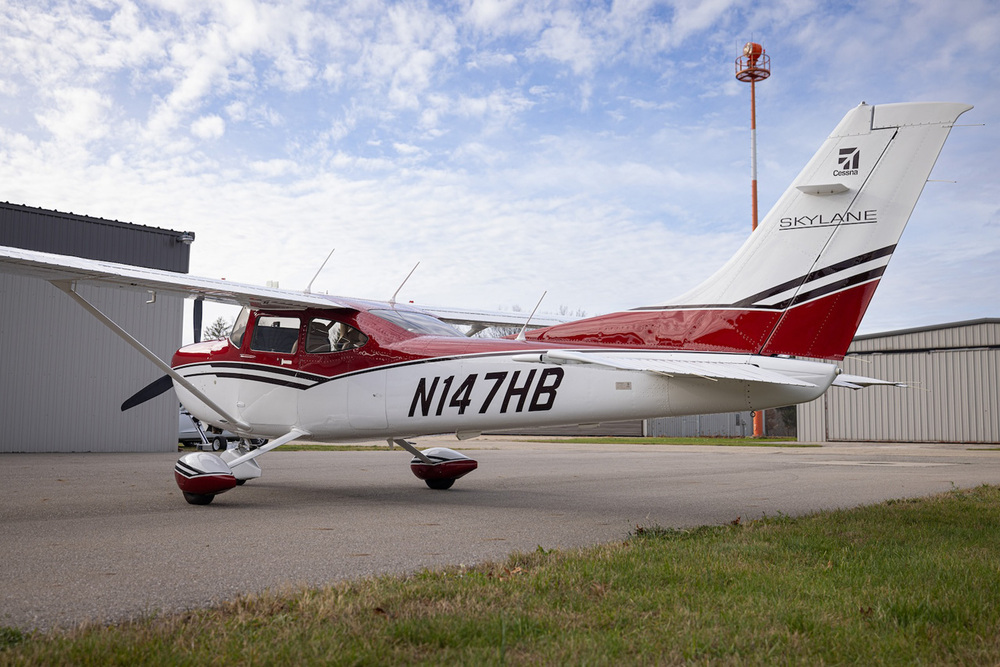 N147HB-3.jpg