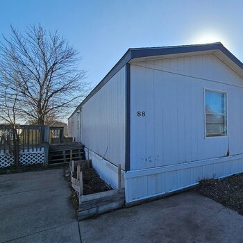 Thumbnail of mobile home