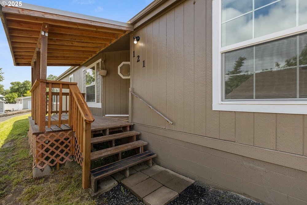 Photo of Mobile Home