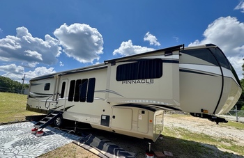 Thumbnail of RV