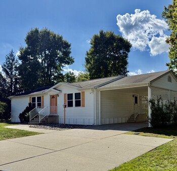 Thumbnail of mobile home