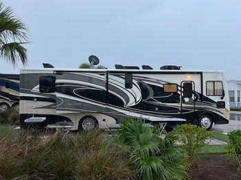 Thumbnail of RV