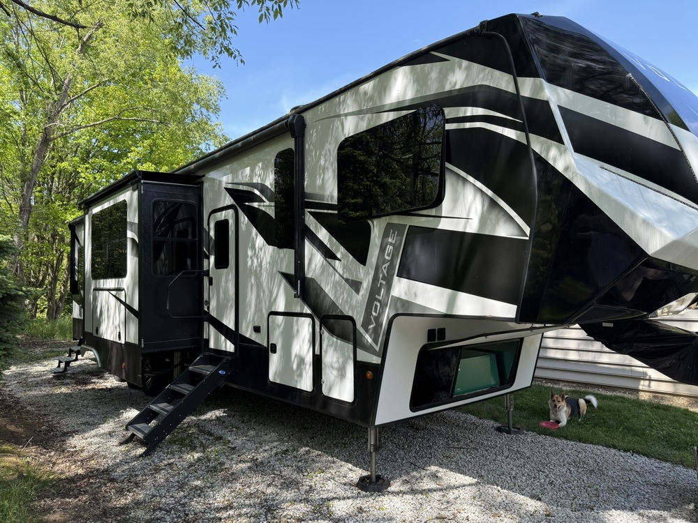Photo of Rv