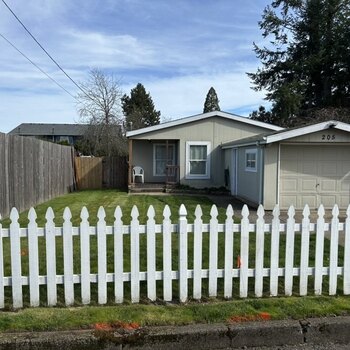 Thumbnail of mobile home