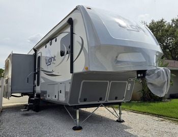 Thumbnail of RV