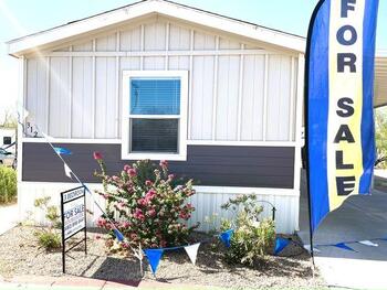 Thumbnail of mobile home