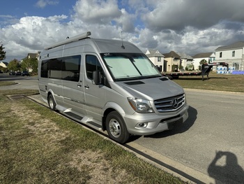 Thumbnail of RV