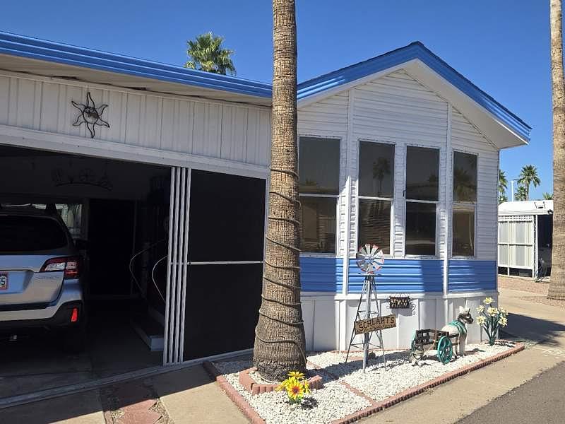 Photo of Mobile Home