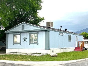 Thumbnail of mobile home