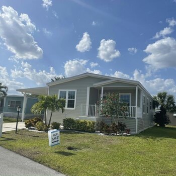 Thumbnail of mobile home