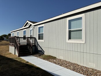 Thumbnail of mobile home