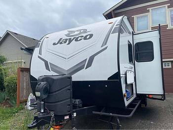 Thumbnail of RV
